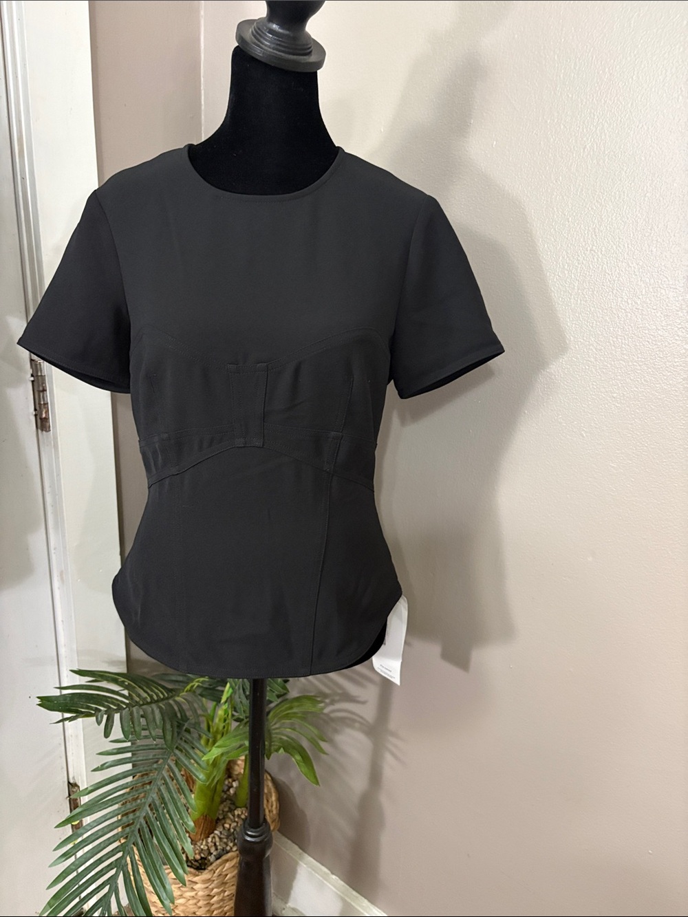 A.L.C. Black Short Sleeve Fitted Top women’s size large